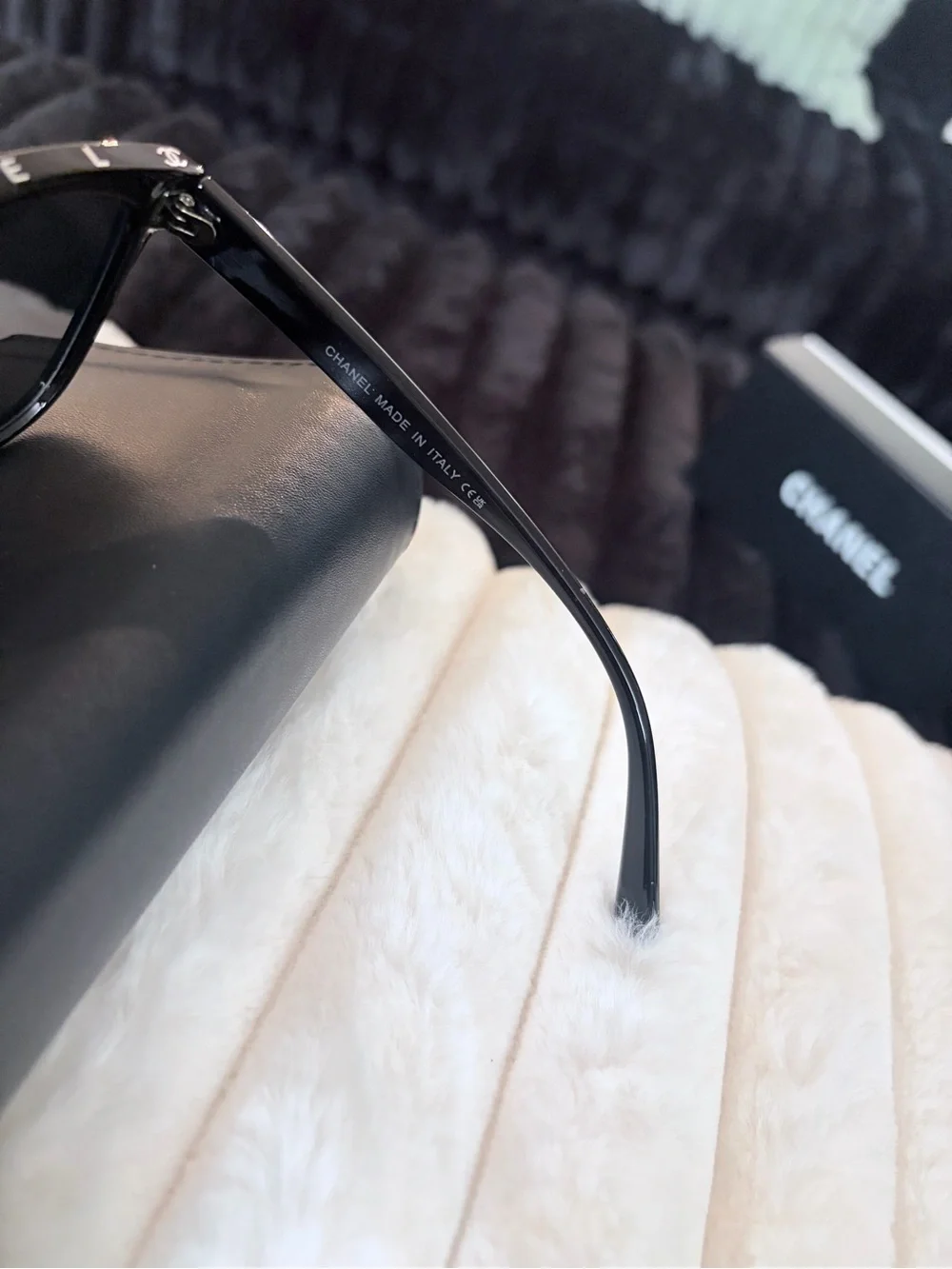 CHANEL Black Cat-Eye Sunglasses with Leather Case